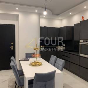Rijeka, Centar, 101.39m2, uređen 3s+db, balkon
