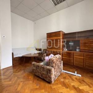 Rijeka, Centar, 112.25m2, prostran gradski stan