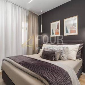 Rijeka, Centar, 136.61m2, 3 luksuzno uređena apartmana