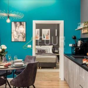 Rijeka, Centar, 136.61m2, 3 luksuzno uređena apartmana