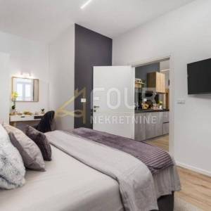 Rijeka, Centar, 136.61m2, 3 luksuzno uređena apartmana