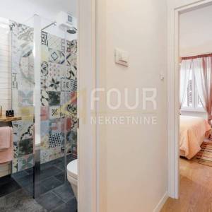 Rijeka, Centar, 161.65m2, u naravi 5 studio apartmana