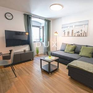 RIJEKA, CENTAR - 2 apartmana u strogom centru