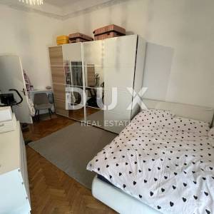 RIJEKA, CENTAR - 2S+DB u strogom centru grada