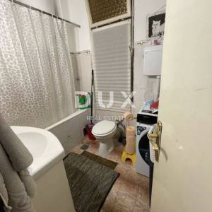 RIJEKA, CENTAR - 2S+DB u strogom centru grada