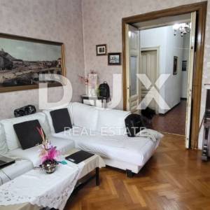 RIJEKA, CENTAR - 3S+DB Gospodski stan s balkonom u samom centru