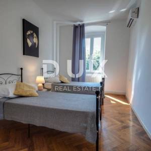 RIJEKA, CENTAR - 3S+DB, moderan sunčan stan