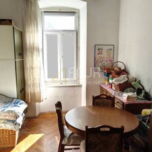 Rijeka, Centar, 3skl, 97m2, balkon