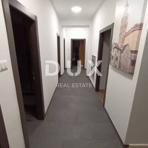 RIJEKA, CENTAR - 4S+db  stan sa velikim balkonom