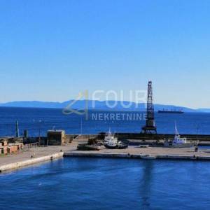 Rijeka, Centar, 5SKL, 129.99m2