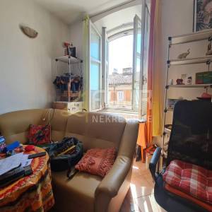 Rijeka, Centar, 72.10m2, 2 stana