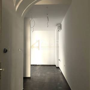 Rijeka, Centar, adaptirani poslovni prostor, 57m2, SAMO KOD NAS!