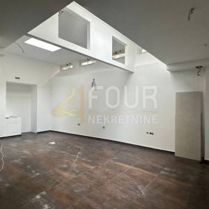 Rijeka, Centar, adaptirani poslovni prostor, 57m2, SAMO KOD NAS!