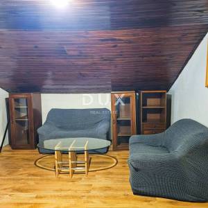 RIJEKA, CENTAR - Dvoetažni stan 104 m2, s dvorištem i parkingom
