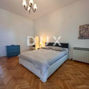 RIJEKA, CENTAR - gospodski 4SKL stan s 3 balkona u centru grada