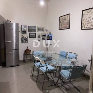 RIJEKA, CENTAR - Gospodski stan od 80 m2