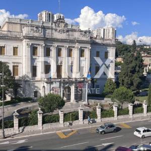 RIJEKA, CENTAR - Gospodski stan od 80 m2