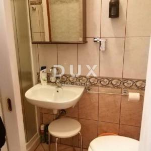 RIJEKA, CENTAR - Gospodski stan u centru, s liftom
