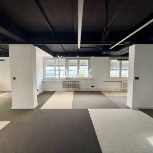 RIJEKA, CENTAR - Kompletno novoadaptirani PP 145 m2!