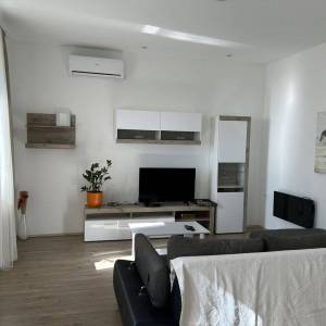 RIJEKA, CENTAR,  lijepo uređen stan / apartman na super lokaciji