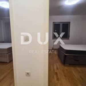 RIJEKA, CENTAR, najam, moderni 2S+DB, dva balkona, lift