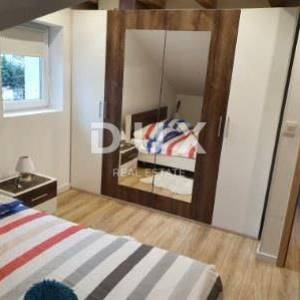 RIJEKA, CENTAR - Novouređeni stan 2SB+DB
