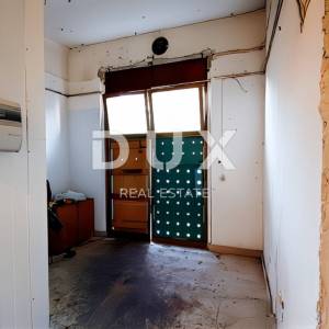 RIJEKA, CENTAR - poslovni prostor u centru grada