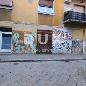 RIJEKA, CENTAR - poslovni prostor u centru grada