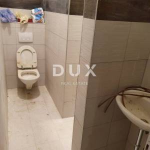 RIJEKA, CENTAR - poslovni prostor 102 m2 u prizemlju na odličnoj lokaciji! PRILIKA!