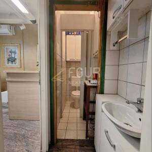Rijeka, Centar, poslovni prostor 30.86m2, terasa 8.87m2