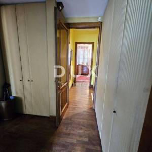 RIJEKA, CENTAR- stan 190,77 udaljen 50m od mora