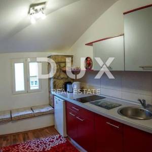 RIJEKA, CENTAR- stan 60,90 m2