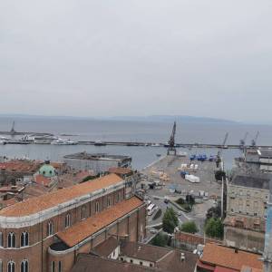 RIJEKA, CENTAR - stan 93m2 panoramski pogled na more i grad