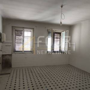 Rijeka, Centar - strogi, 93.16m2, 3skl