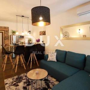 RIJEKA, CENTAR - tri luksuzna apartmana u centru Rijeke.