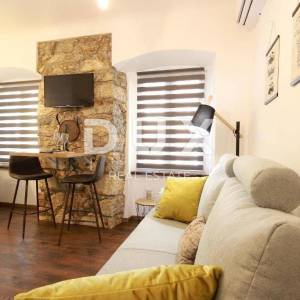 RIJEKA, CENTAR - tri luksuzna apartmana u centru Rijeke.