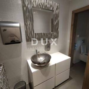 RIJEKA, CENTAR- uređen poslovni prostor 108m2 u prizemlju 