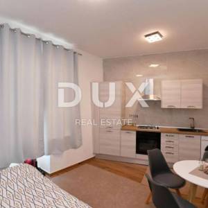 RIJEKA, CENTER - stan 56m2, DB+2S, 1.kat, balkon