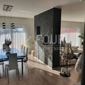 Rijeka, Donja Drenova, 214.39m2, dvoetažni 3s+db, kvalitetan stan!