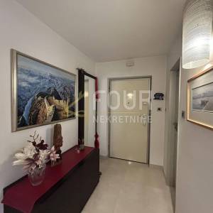 Rijeka, Donja Drenova, 3s+db, lođa, pogled na more