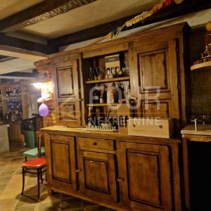 Rijeka, Donja Drenova, kvalitetna kuća s 3 stana, garažom i konobom