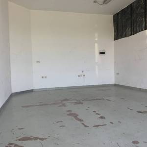 RIJEKA, DONJA DRENOVA - POSLOVNI PROSTOR 70m2