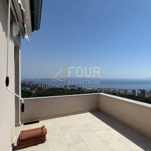 Rijeka, Donja Drenova, samostojeća kuća, 292m2, pogled na more