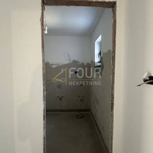 Rijeka, Donja Drenova, samostojeća kuća, 292m2, pogled na more