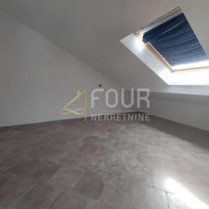 Rijeka, Drenova, 220.64m2, u naravi 2 stana, novogradnja