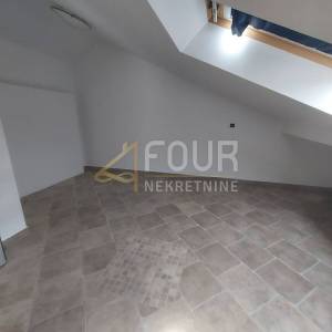 Rijeka, Drenova, 220.64m2, u naravi 2 stana, novogradnja