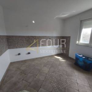 Rijeka, Drenova, 220.64m2, u naravi 2 stana, novogradnja
