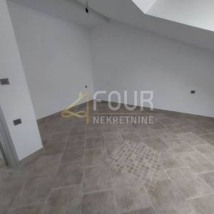 Rijeka, Drenova, 220.64m2, u naravi 2 stana, novogradnja