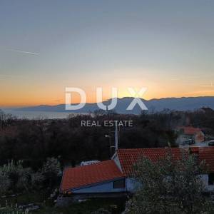 RIJEKA, DRENOVA - građevinsko zemljište 1.370 m2 s pogledom na more za stambenu zgradu / stanove / apartmane / obiteljsku kuću ...