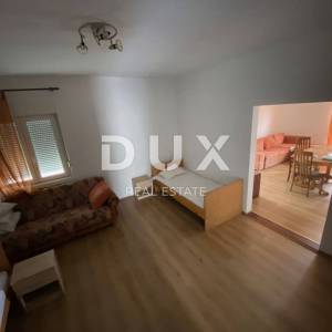 RIJEKA, DRENOVA - stan 130 m2 za najam za 6 -10 radnika + balkon s pogledom na more! PRILIKA!